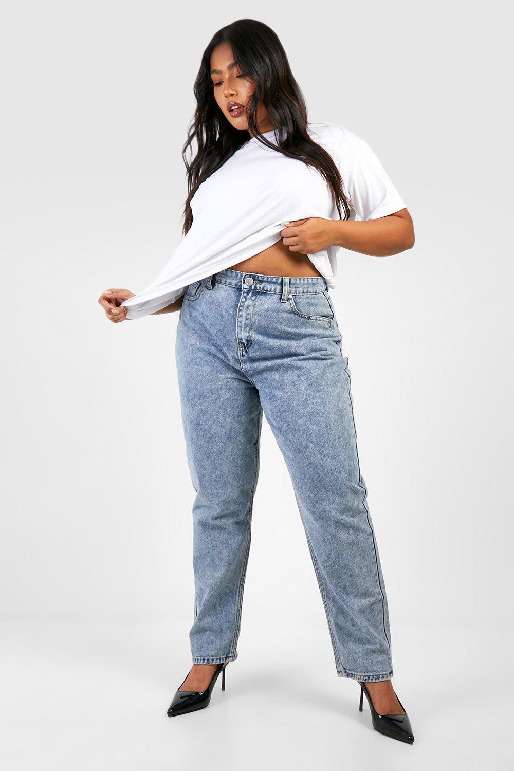 Light wash clearance mom jeans outfit